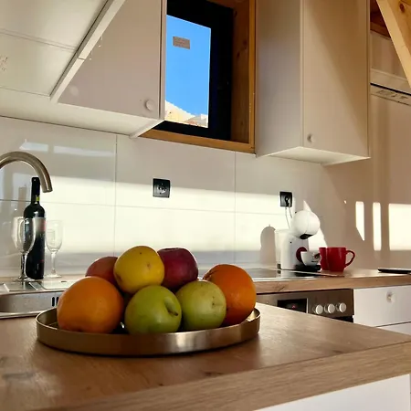 Vikendica Nomadova Koliba 度假居 Tvrdinici